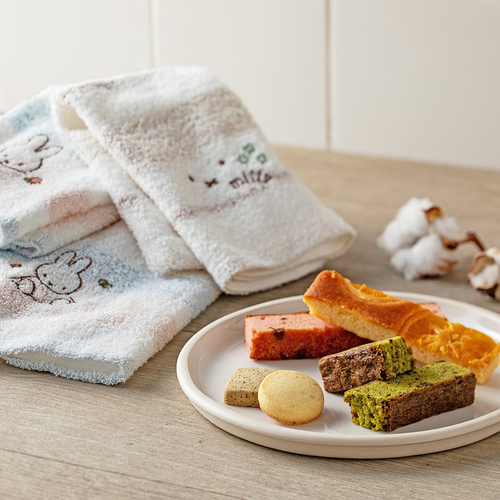 ひととえ キュートセレクションBとミッフィー タオルセットB