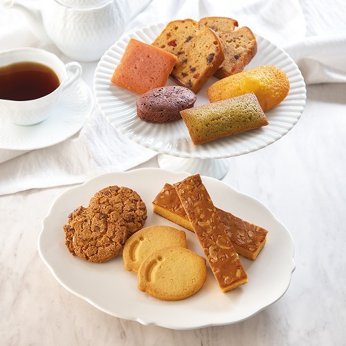 ひととえ スイーツファクトリーＢ