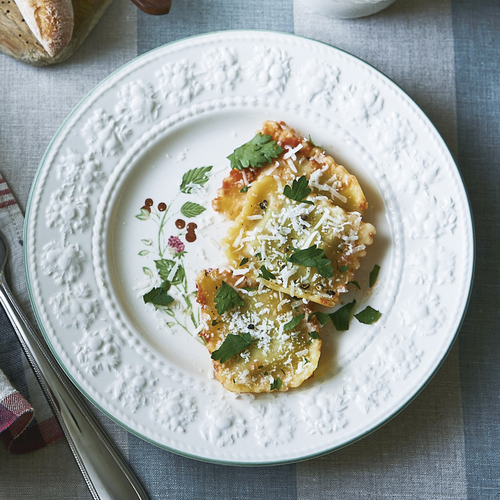 ウェッジウッド クイーンズウェア コレクション フェスティビティ ラズベリー ペアプレート21cm