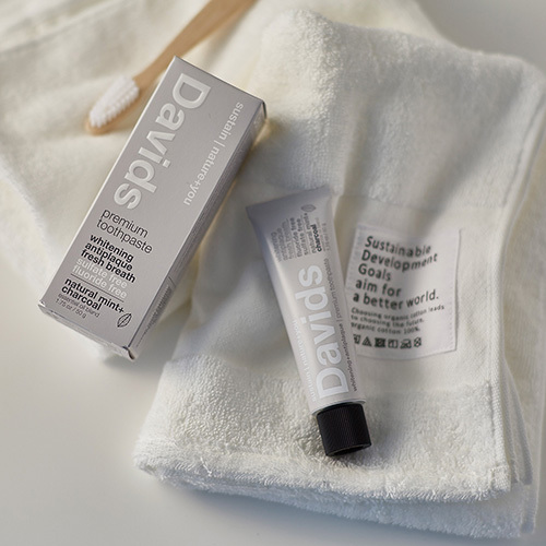 デイヴィッズ ホワイトニングトゥースペースト＆フェイスタオルセット